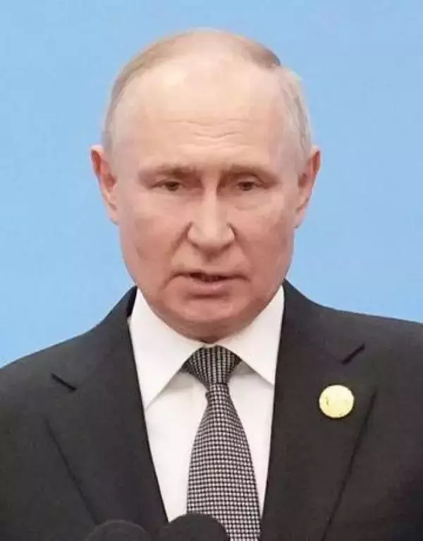 プーチン氏が北方領土初訪問　制裁に反発、実効支配を誇示
