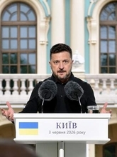 ロシアへの長距離攻撃拡大を警告　ゼレンスキー氏「対抗」