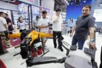 中国で高性能ドローンに熱視線　最大級の貿易商談会