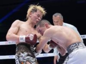 那須川天心がTKO勝ち　WBC世界挑戦者決定戦