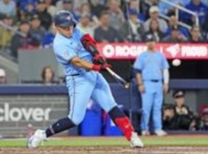 大谷、投手専念で先発　岡本2点打、村上1安打