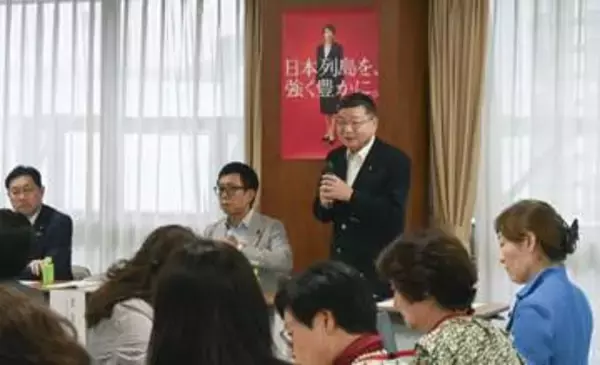 自民、女性活躍へ報告書　参院選支持団体に擁立要請