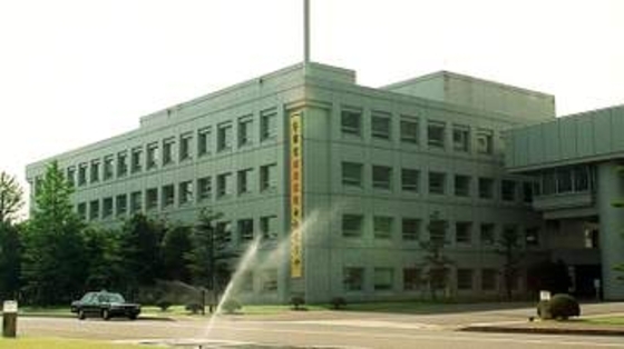 新潟県警巡査長がひき逃げ疑い　書類送検、高校生が軽傷