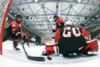 日本、五輪初戦のフランスに勝利　アイスホッケー女子