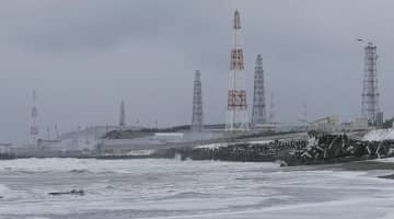 柏崎原発、稼働再開まで長期化も　制御棒トラブルで原因調査