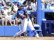 大谷、満塁走者一掃の二塁打　岡本1安打、村上は無安打