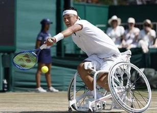 小田凱人が準決勝進出　ウィンブルドン車いすの部