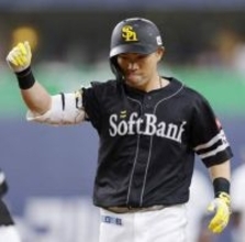 オ1―7ソ（28日）　中村晃、代打で決勝打