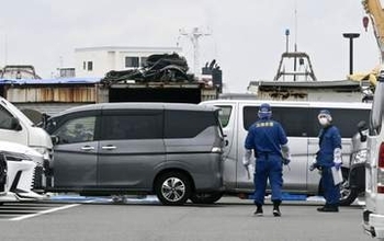 目と腹に刃物遺体、争った跡なし　神戸、事件と自殺の両面で捜査