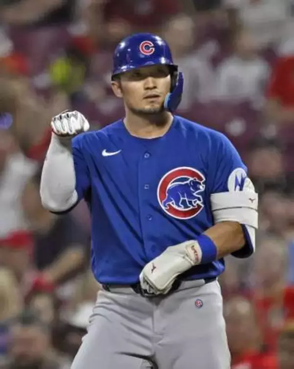 村上先制打放ち、鈴木は2安打　岡本1安打、松井無失点