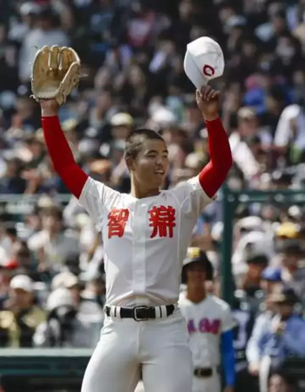 「智弁学園12―8花咲徳栄　智弁学園8点差を逆転」の画像