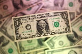 円急上昇、一時157円台　米統計受け利上げ観測後退