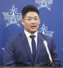 DeNA筒香、現状維持の3億円　20本塁打に「感覚取り戻せた」