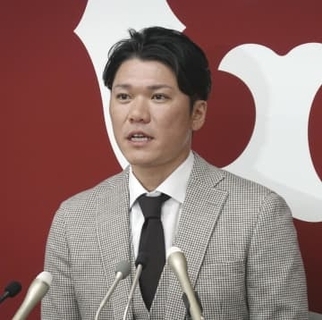 巨人坂本「まだ終わりたくない」　減額上限2億円減、3億円で更改