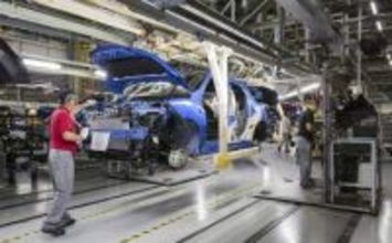 日産、欧州で従業員1割削減へ　経営再建策の一環、900人規模