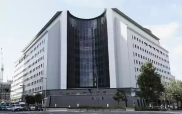 バイクで警官はねた殺人未遂容疑　大阪府警、16歳高校生逮捕