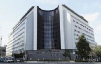 バイクで警官はねた殺人未遂容疑　大阪府警、16歳高校生逮捕