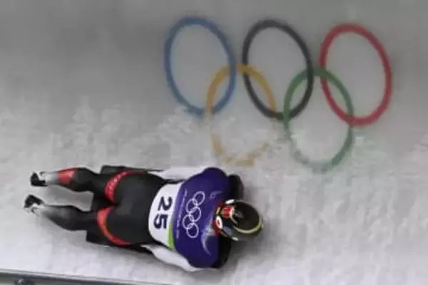 高橋弘篤は23位　スケルトン・13日