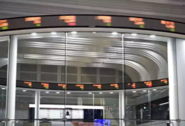 東証続伸、終値5万7467円　米国株高を好感、買い注文優勢