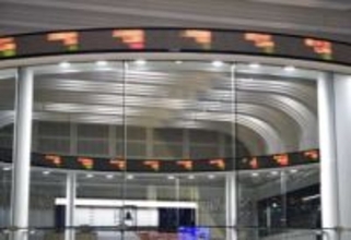 東証続伸、終値5万7467円　米国株高を好感、買い注文優勢