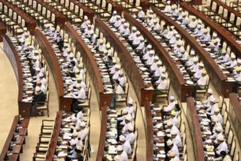 ミャンマー国軍トップ退任　大統領就任へ、後任に側近