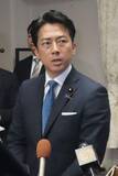 「小泉氏、自衛隊法違反に当たらず　自民党大会の自衛官歌唱で」の画像1