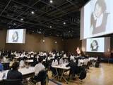 「拉致啓発へ「中学生サミット」　官房長官「自分に置き換えて」」の画像1