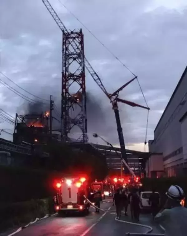 日本製紙八代工場で出火　煙突解体作業中、熊本