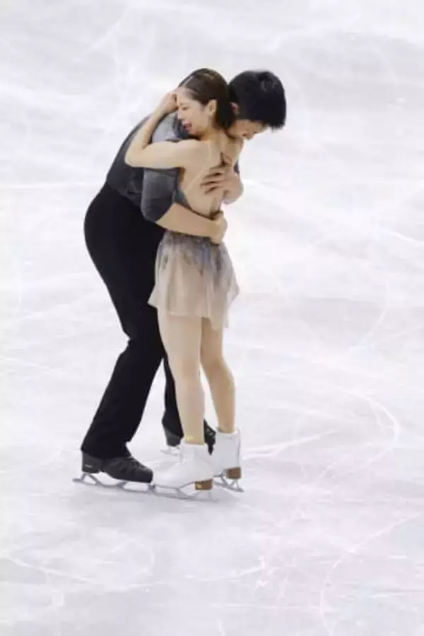 フィギュア三浦、木原組が「金」　ペア日本勢初、SP5位から逆転