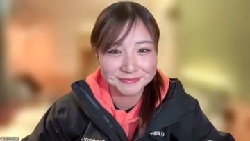 スノボ女子、三木つばきが会見　五輪シーズンへ抱負