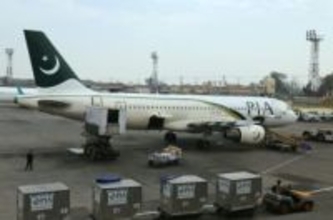 パキスタン、国営航空を売却　財政再建の一環、750億円落札