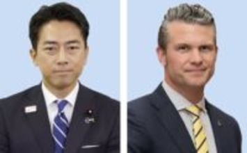 小泉氏、米軍トレーニングに参加　日米防衛相「体力対決」で親睦へ