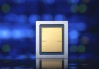 グーグル、2種の新型AI半導体　「推論」「学習」役割分担