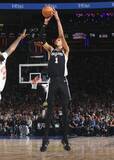 「スパーズが初勝利　NBA、トランプ氏観戦」の画像1