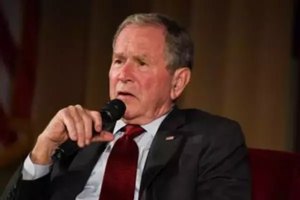 米国の孤立主義に警鐘　ブッシュ元大統領