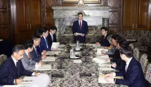 衆院選挙制度、協議を再開　自民、定数減含め検討要請