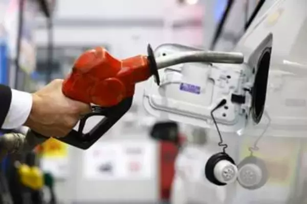 ガソリン169円90銭　4週ぶり値上がり