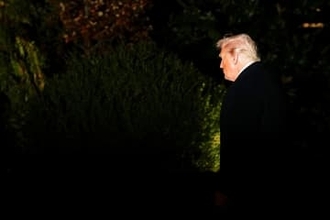 エプスタイン疑惑の資料公開追認　トランプ氏、消極姿勢を一転