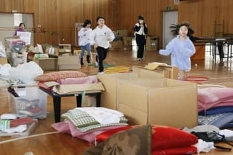 能登半島地震で損壊、母校に別れ　輪島の3小中学校、閉校イベント