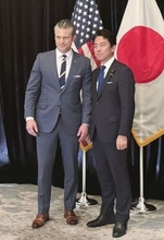 ミサイルの共同生産推進へ　小泉氏、米長官と会談