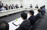 「食料品の消費減税、首相近く判断　社会保障国民会議、意見集約断念」の画像1