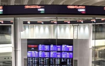 東証、一時700円超高　米株高が追い風