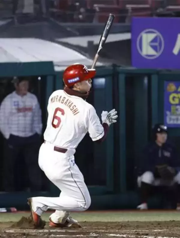 楽1―0ロ（17日）　楽天、村林がサヨナラ打