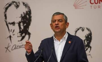 トルコ野党党首を職務停止　裁判所、政敵排除の一環か
