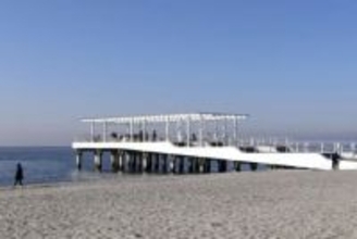 白い砂浜、飛び出たデッキ…千葉に次々誕生　海浜公園リニューアル、公民連携でコスト減