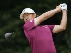 中西直人が首位、藤本佳則2位　男子ゴルフ前沢杯第1日