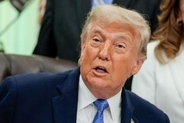 米国、2日連続でイラン攻撃　トランプ氏、停戦交渉遅れ批判