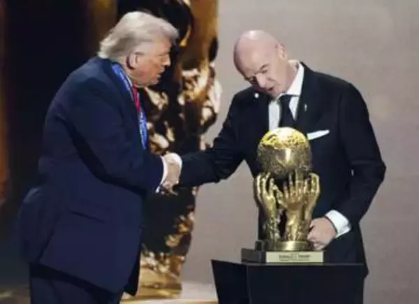 FIFA会長の調査を求める　英人権団体がIOCに申し立て