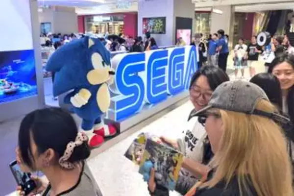 セガ、北京に公式ストア　日中関係悪化でもにぎわい