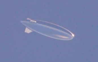 空飛ぶ基地局の試験成功　ソフトバンク、実用間近